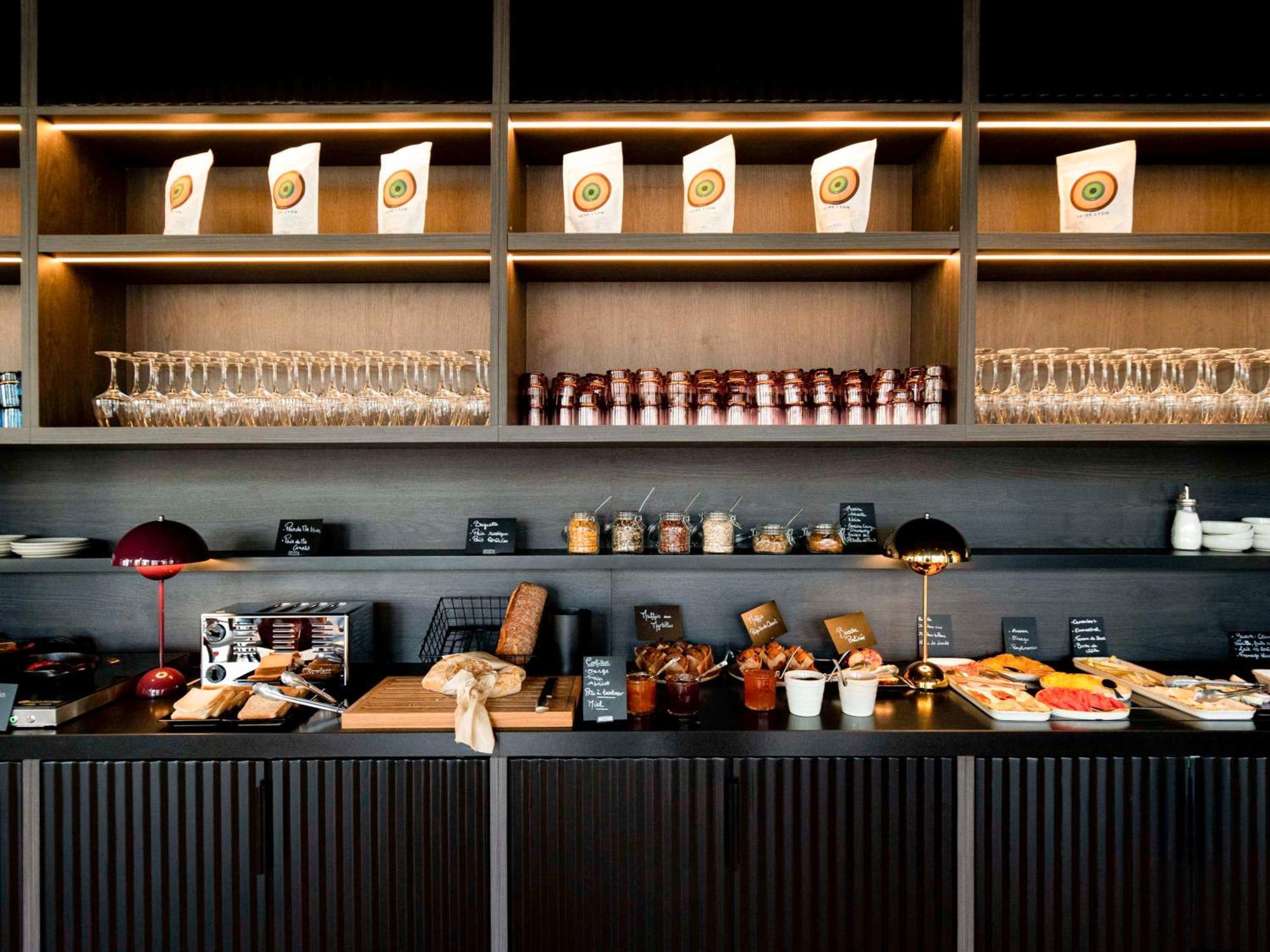 Tribe Lyon Croix Rousse Hotel Ngoại thất bức ảnh