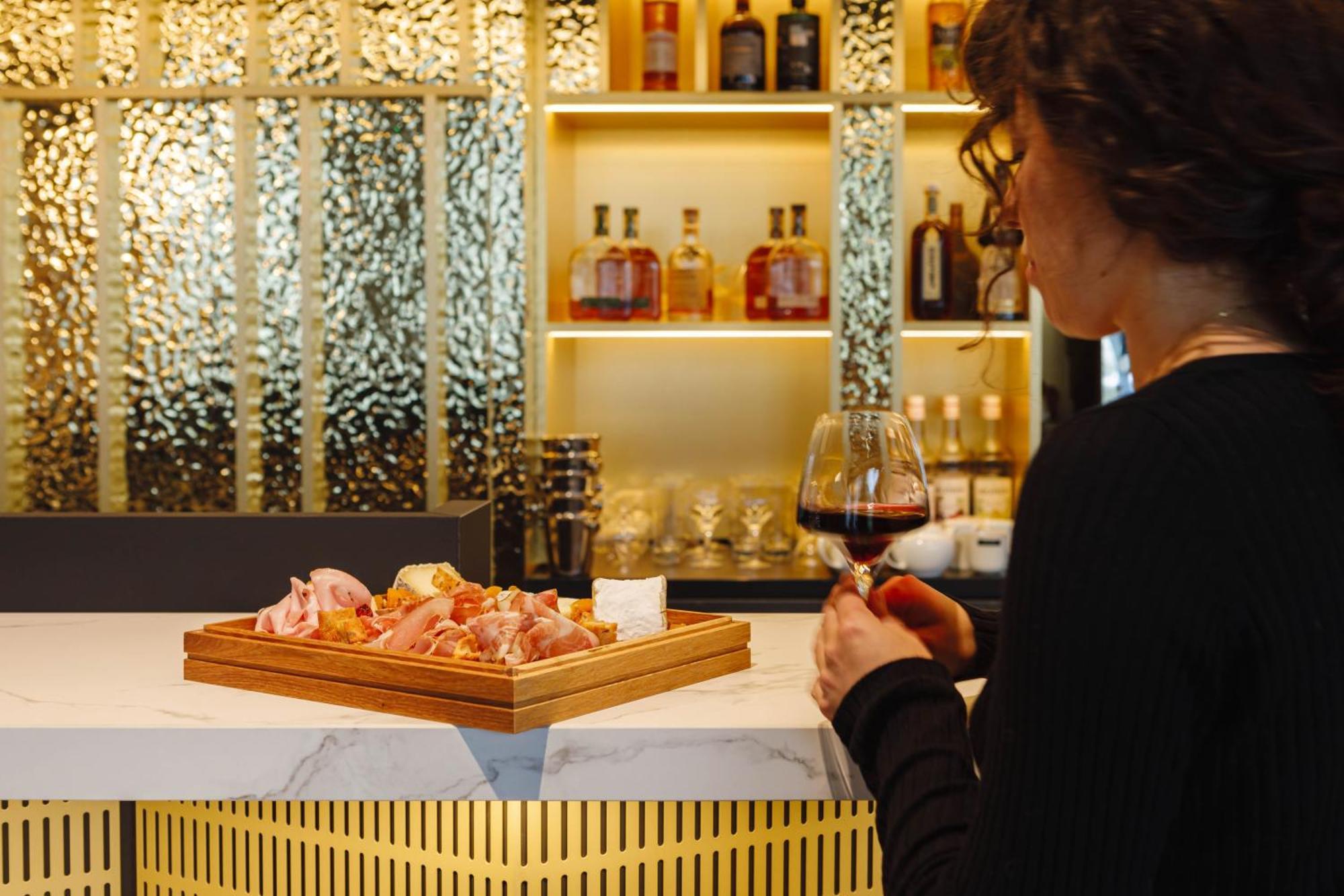 Tribe Lyon Croix Rousse Hotel Ngoại thất bức ảnh